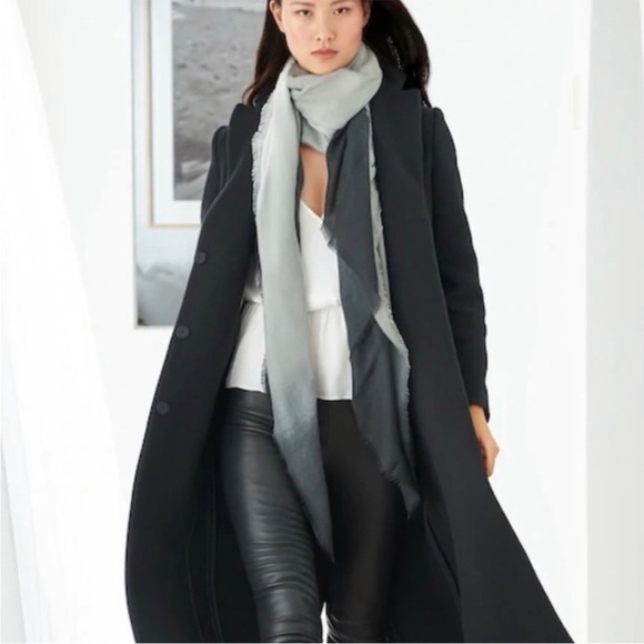 NWT Carly Cushnie x Rachel Zoe Ombré Scarf Black Grey & White - Picture 4 of 7